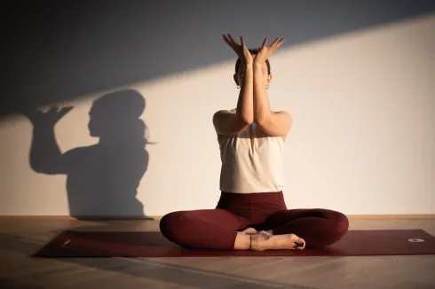 Happy Spine - Ganzheitliches Yoga für deinen Rücken