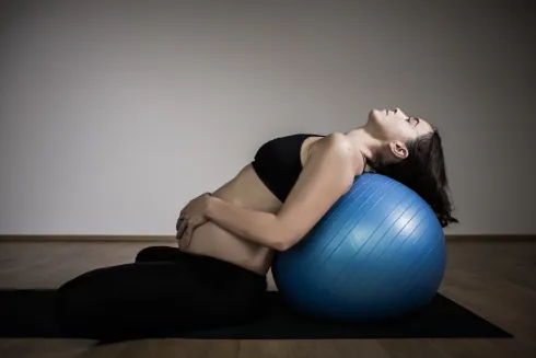 Yoga für Schwangere * Hybrid* 