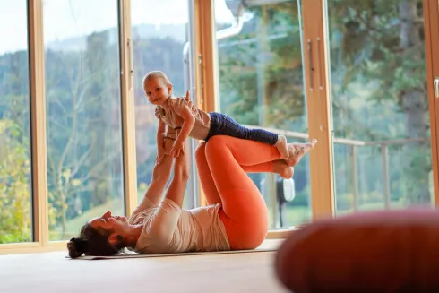 Eltern-Kleinkind(er) Yoga mit Carina & Cara Luna 🌈