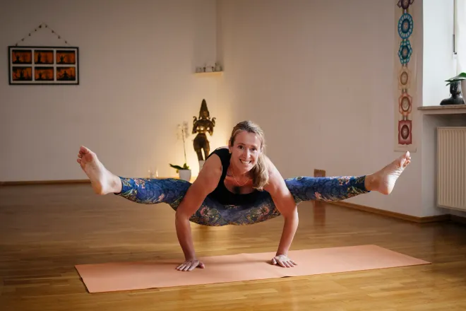 Veronika's MahaShakti Yoga